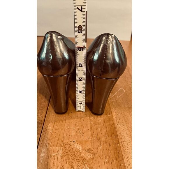 Coach Brown Bronze Block Leather Heels Round Toe Womens Size 8 - Picture 5 of 12